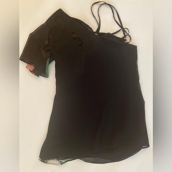 New Bebe Peek-A-Boo One Shoulder Top XXS XS - Picture 3 of 3
